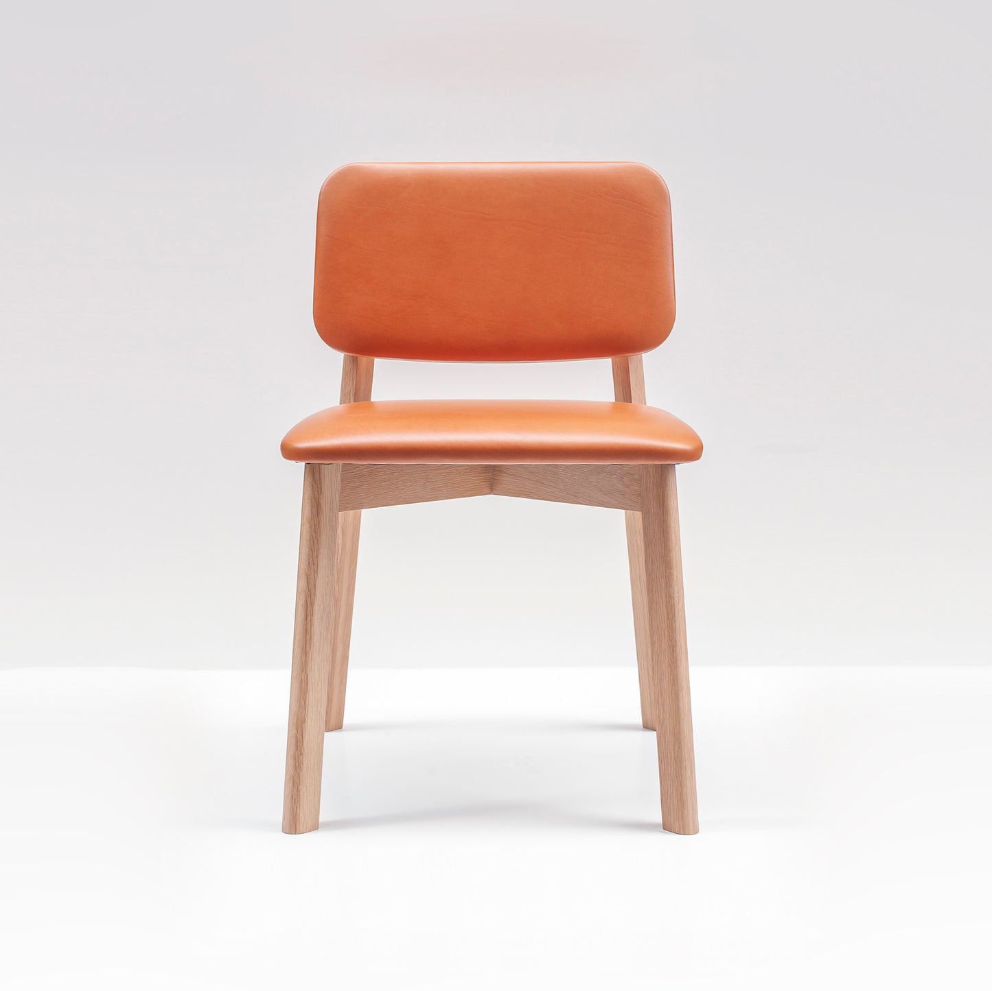 Muhuhu chair upholstered